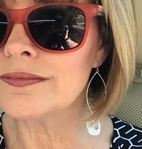 Thin Marquise Oyster Earrings