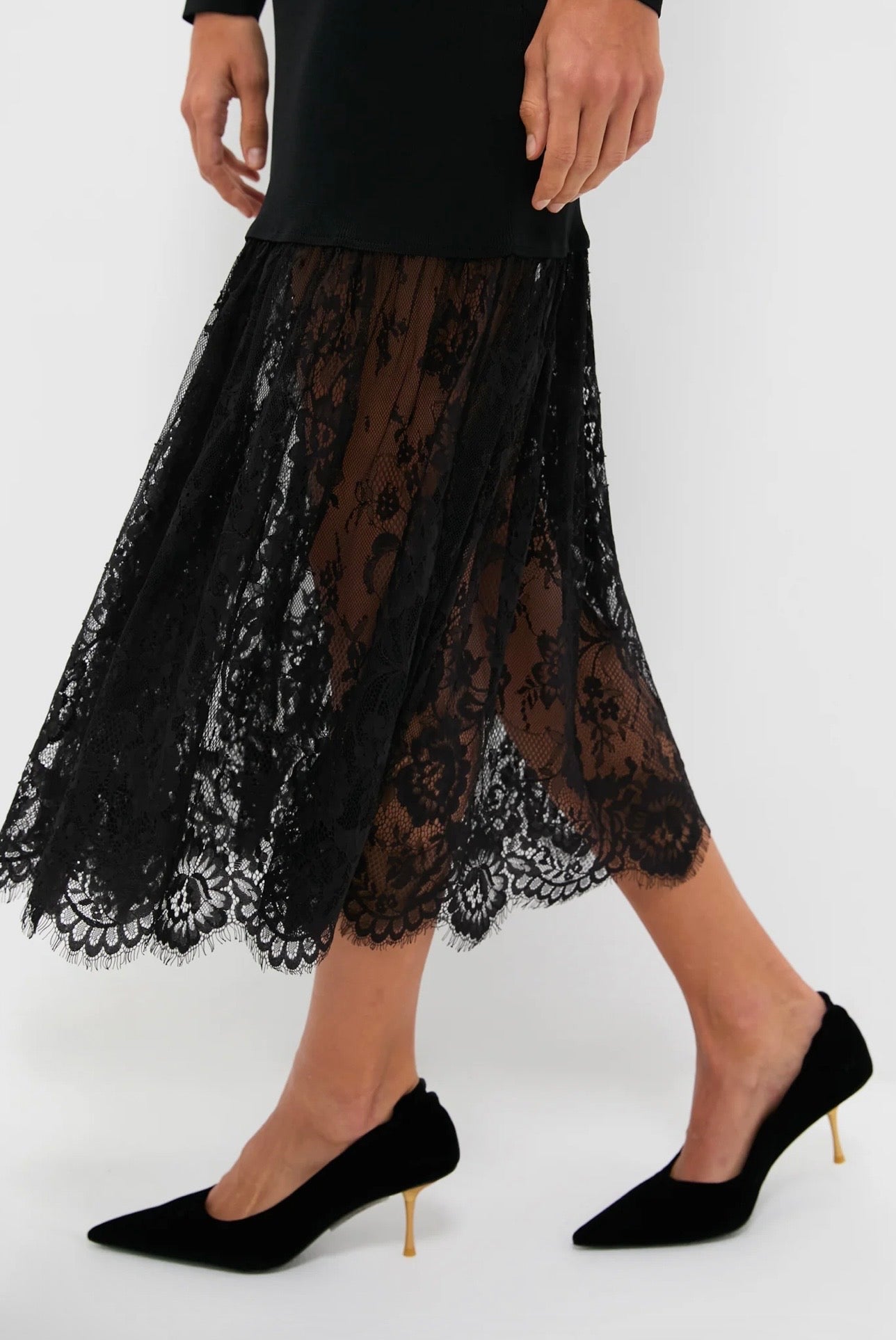HYACINTH HOUSE
Black Knit Giavanna Maxi Dress-Size Small