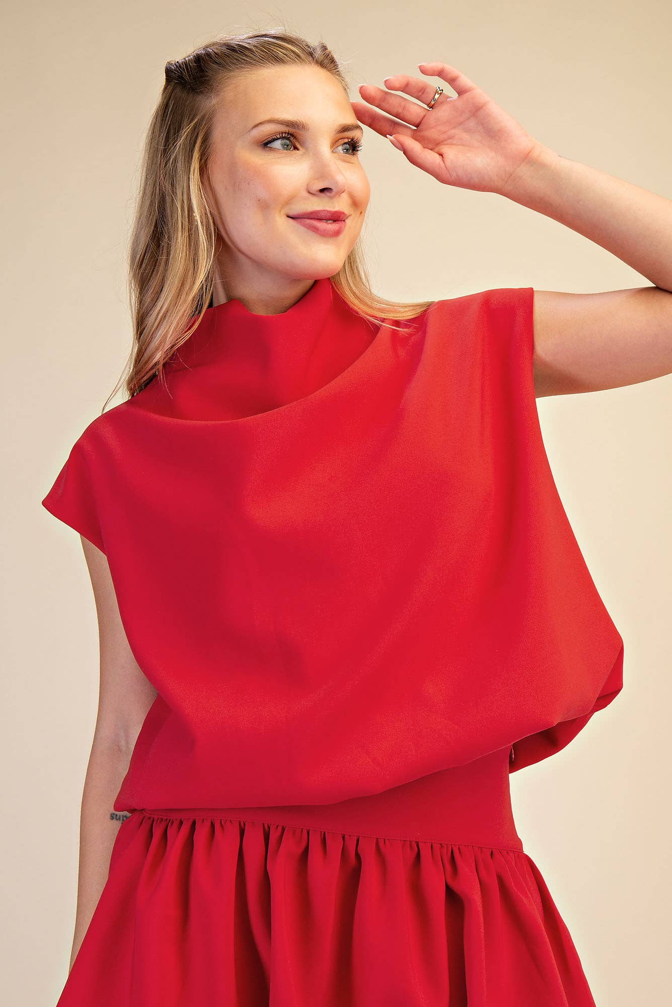 Mock Neck Balloon Top