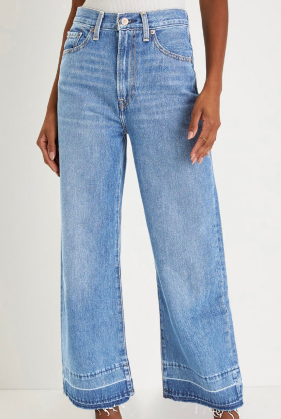 Raw Hem Straight, Loose, High waist Jeans