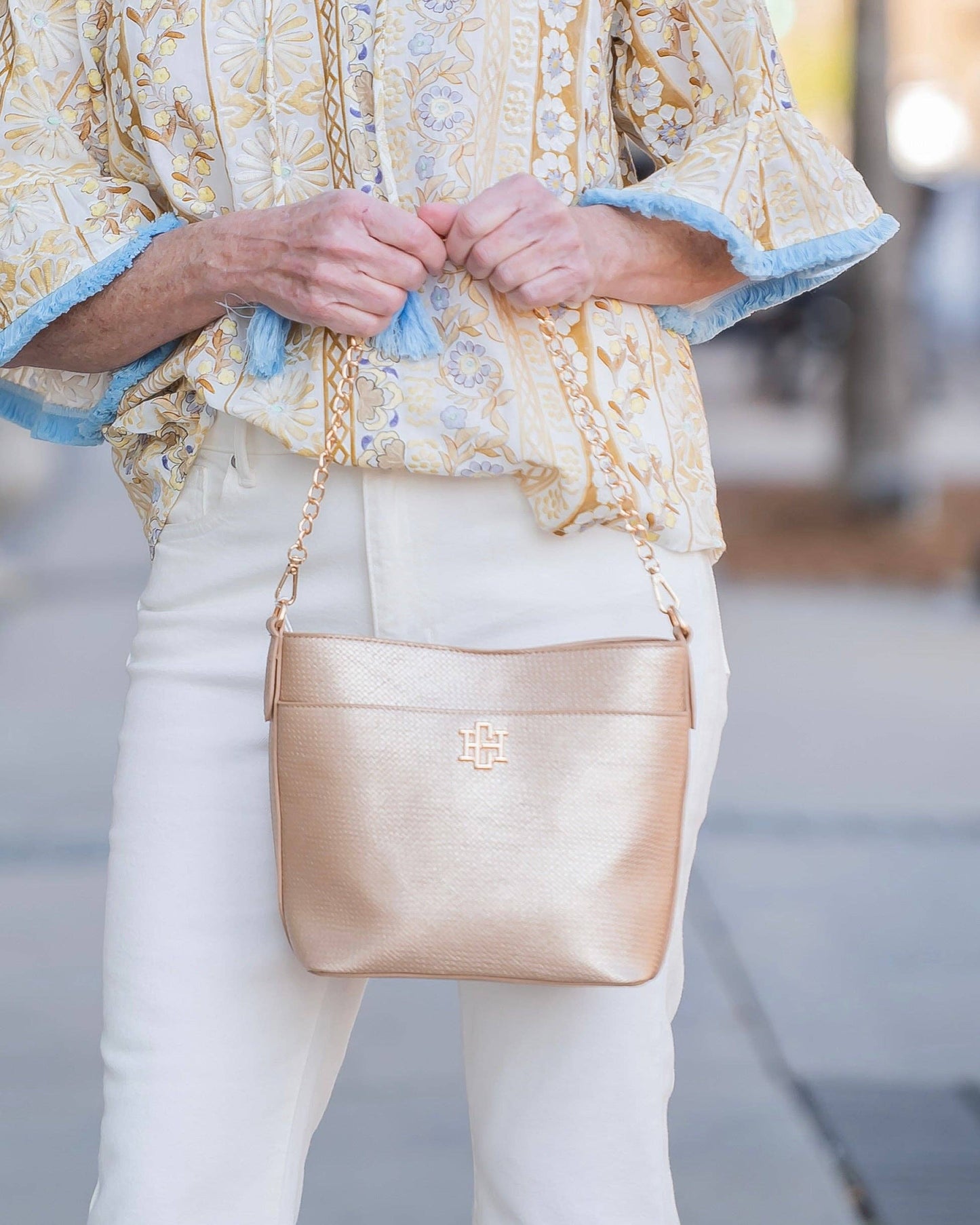Caroline Hill Brielle Bucket Bag Woven Gold