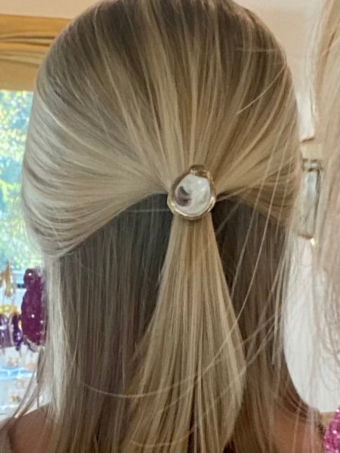 Oyster Ponytail Holder