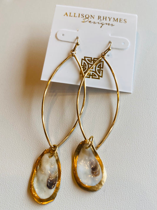 Thin Marquise Oyster Earrings